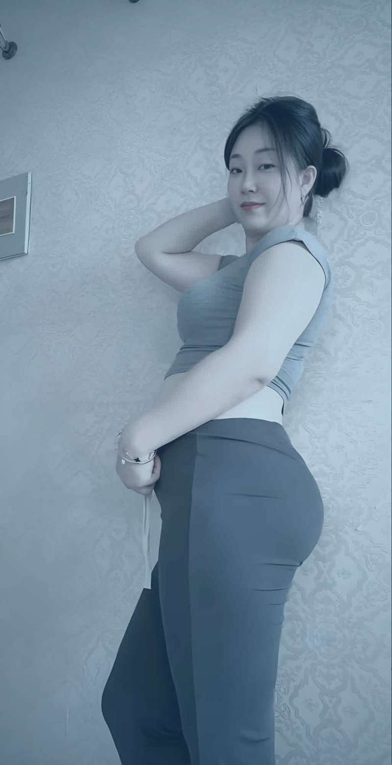 《千年女优》经典场景：奔跑中的千代子